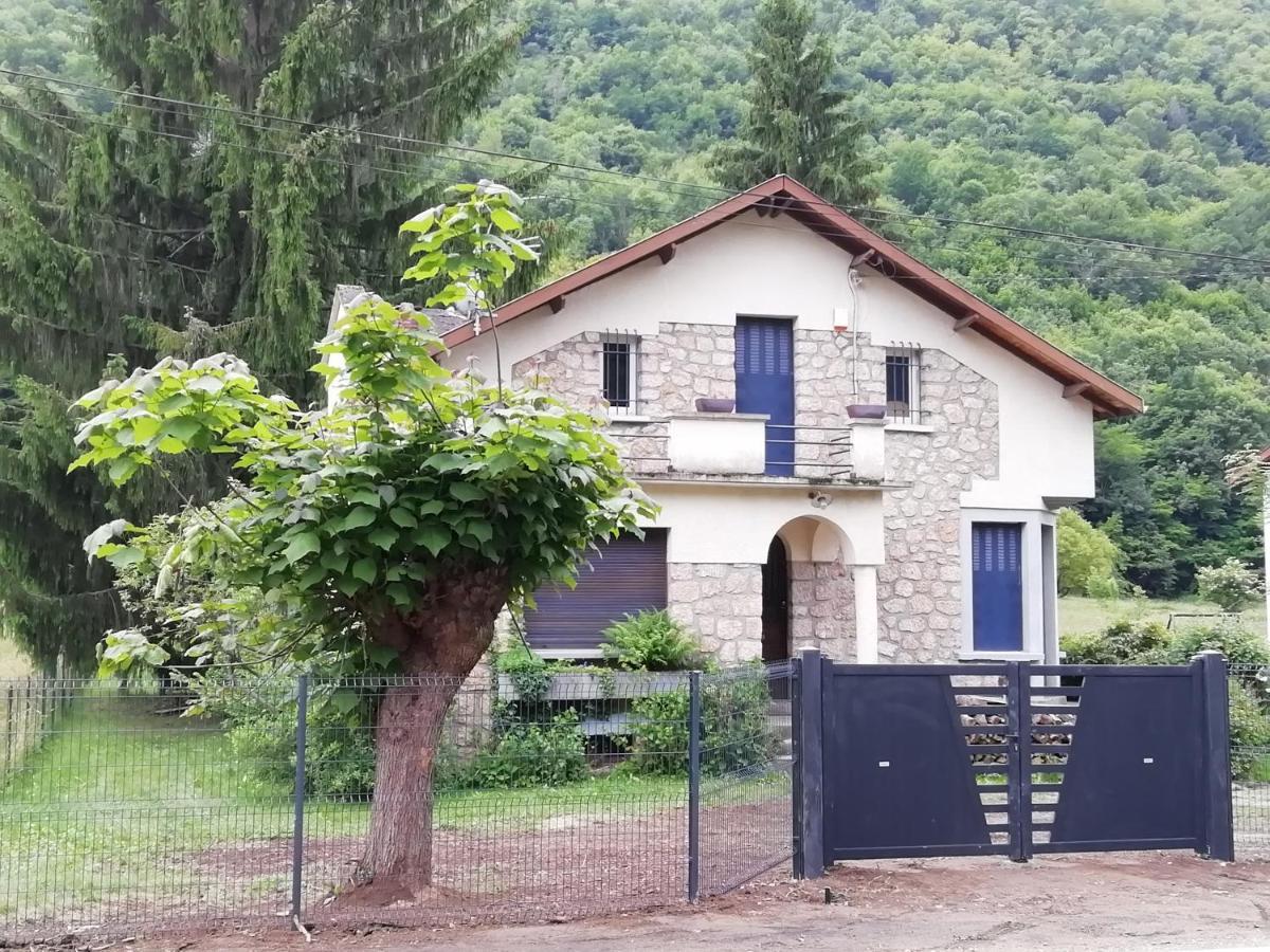 Vebre Chalet Tout Confort Proche D Ax 3 Domaines מראה חיצוני תמונה