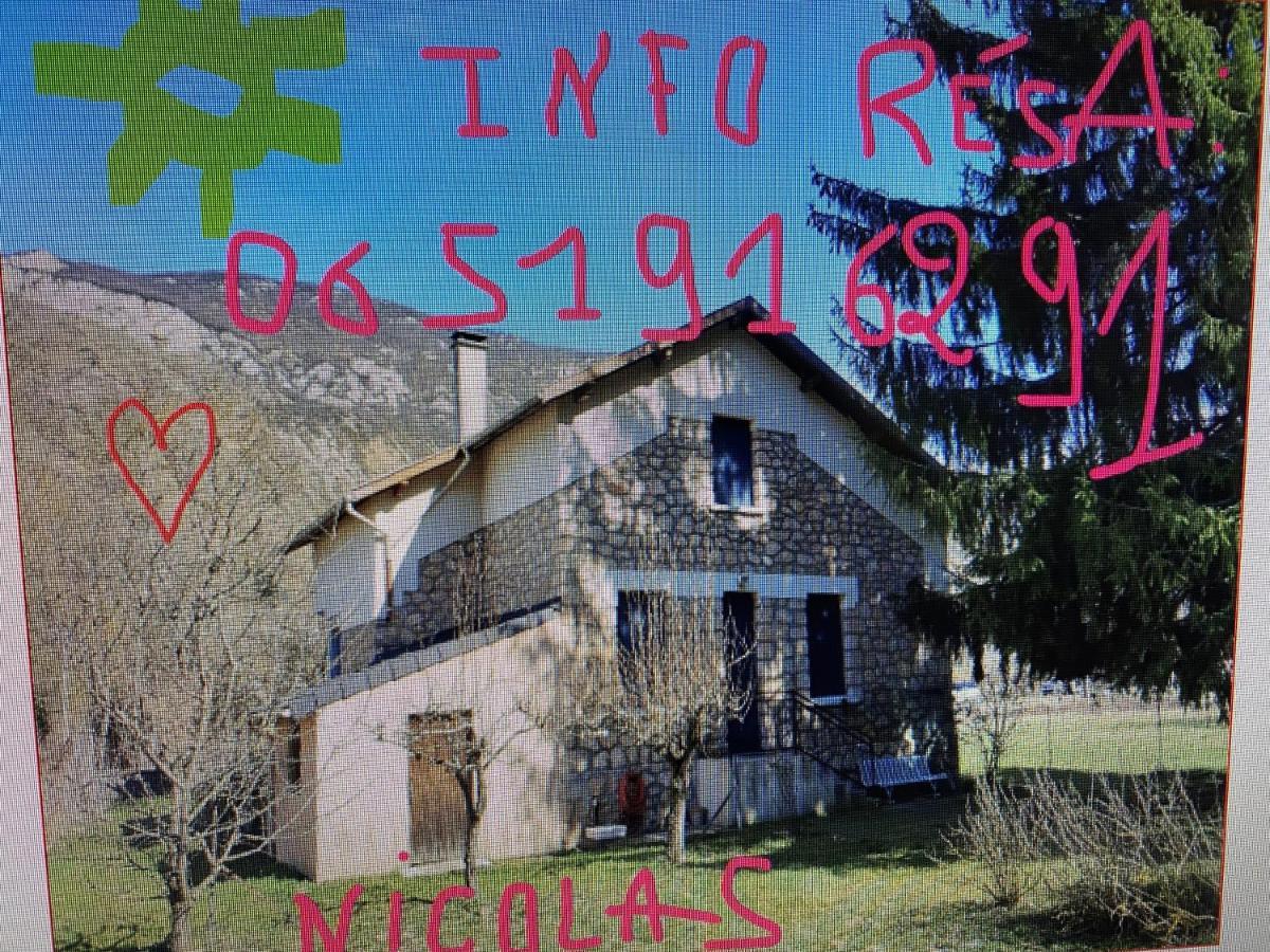 Vebre Chalet Tout Confort Proche D Ax 3 Domaines מראה חיצוני תמונה